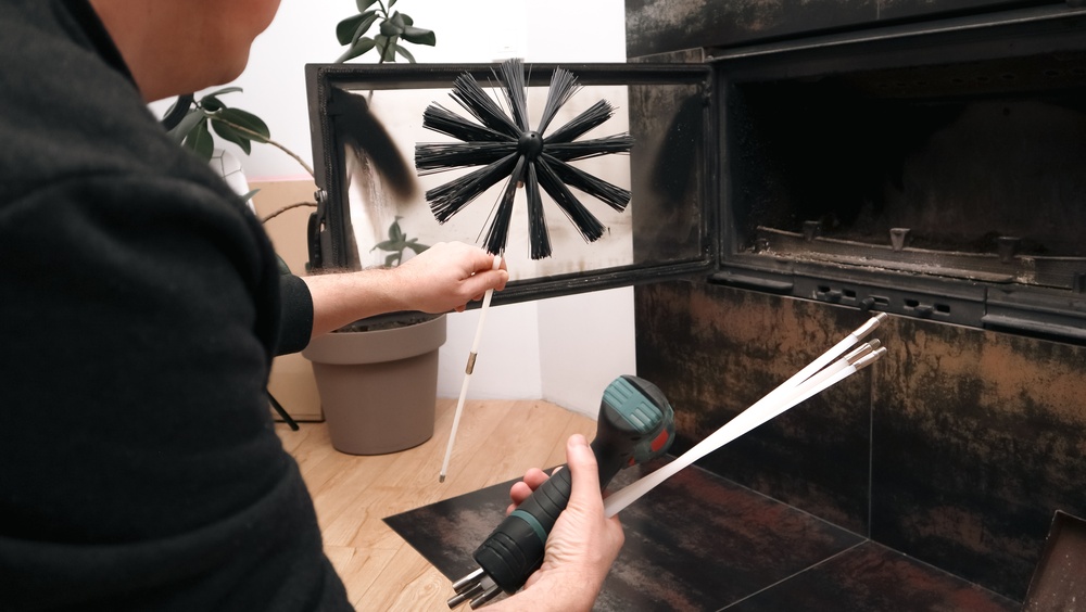 What Chimney Issues Require Professional Attention Before Winter?